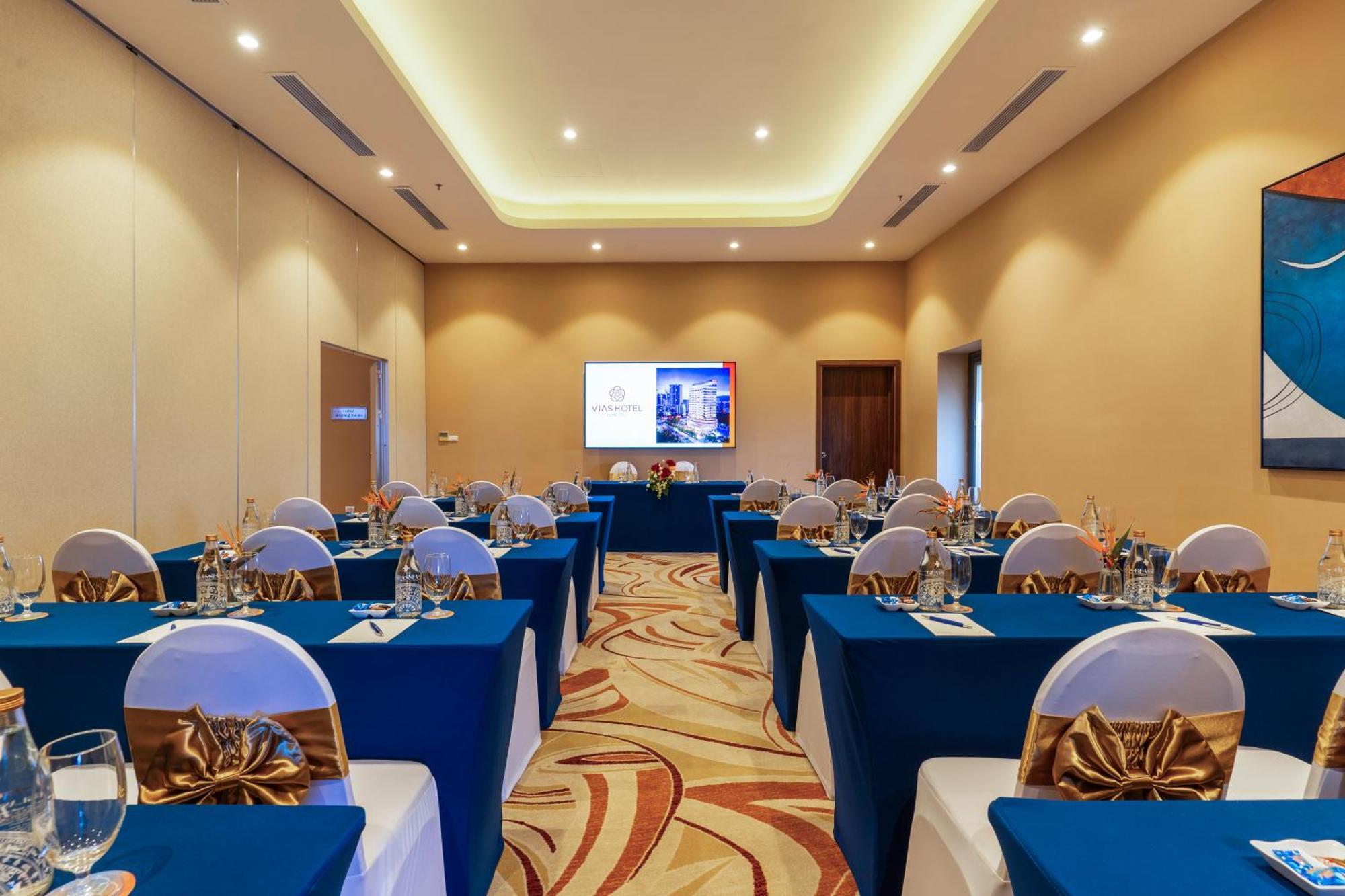 Vias Hotel Vung Tau - Transportation Included Exterior photo