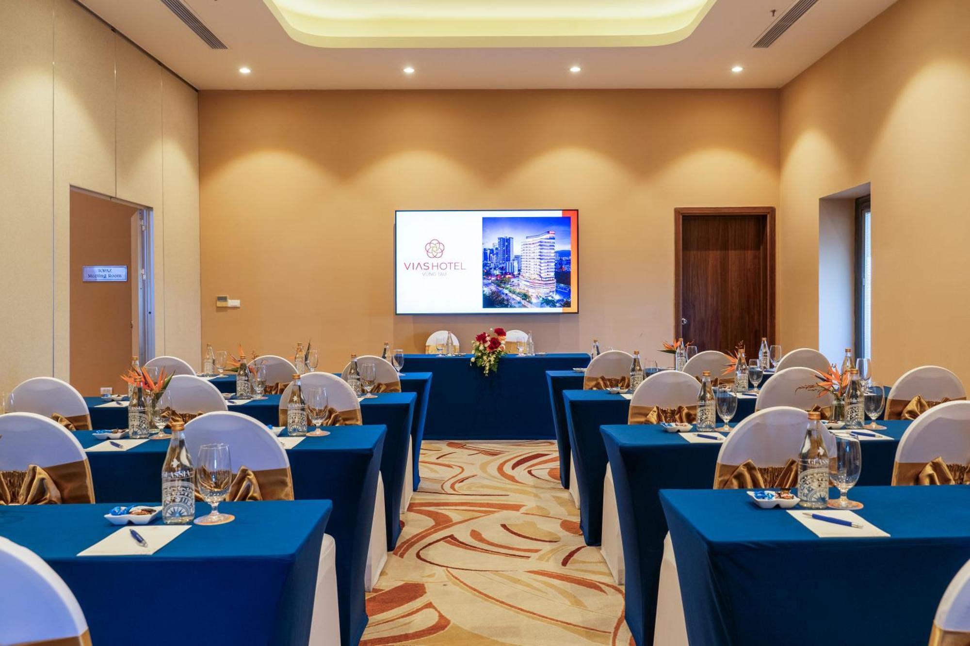 Vias Hotel Vung Tau - Transportation Included Exterior photo